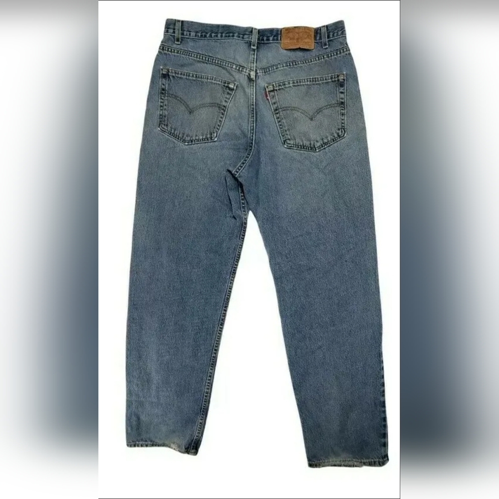 Vtg Levi's 550 Mens 38x32 Blue Jeans Made In USA Light Wash Denim 90’s Relaxed
